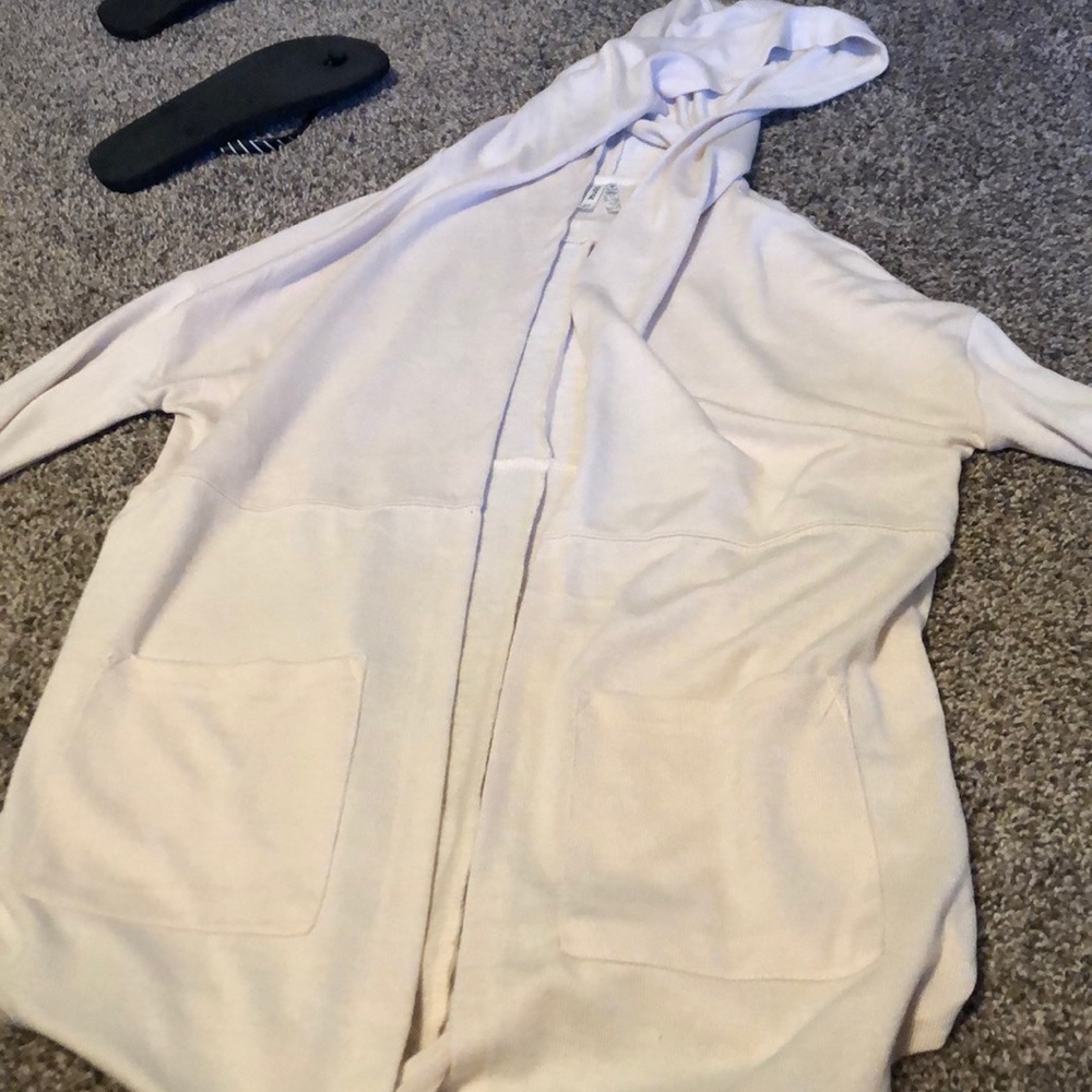 Creme hooded cardigan